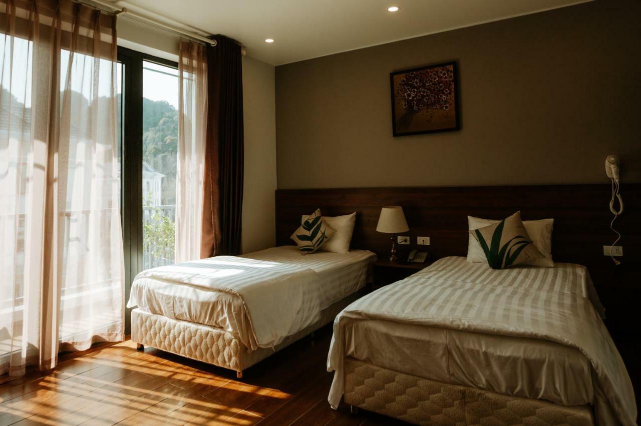Luxstay Hotel Hạ Long Extérieur photo